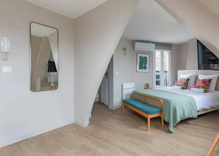 Apartamento Charming Parisian In Bastille Marais *